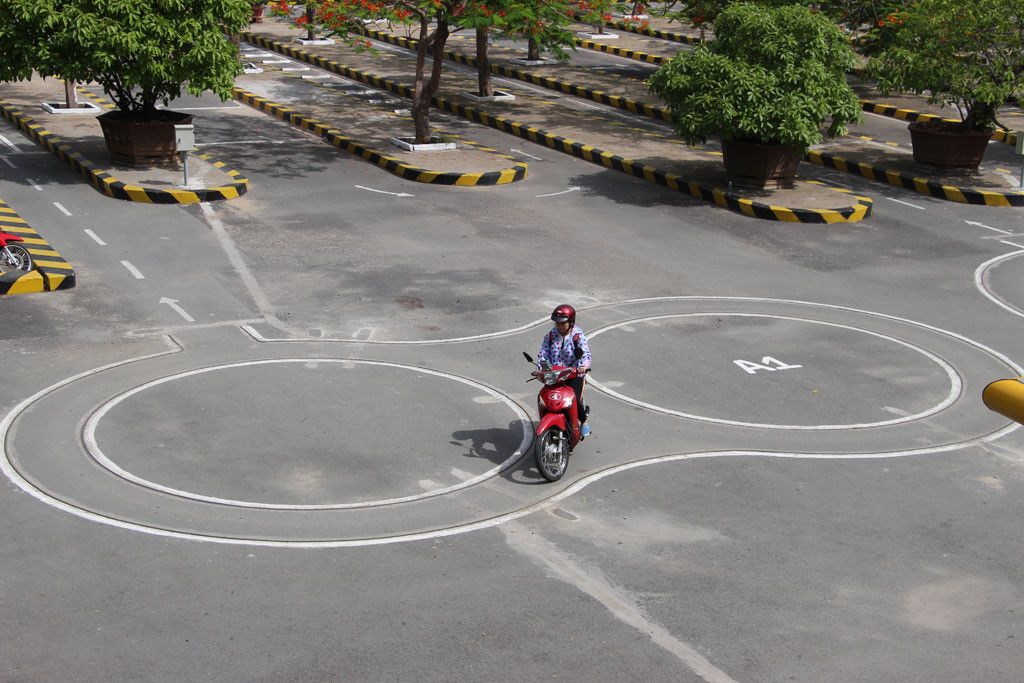 Thi Bằng Lái hạng A